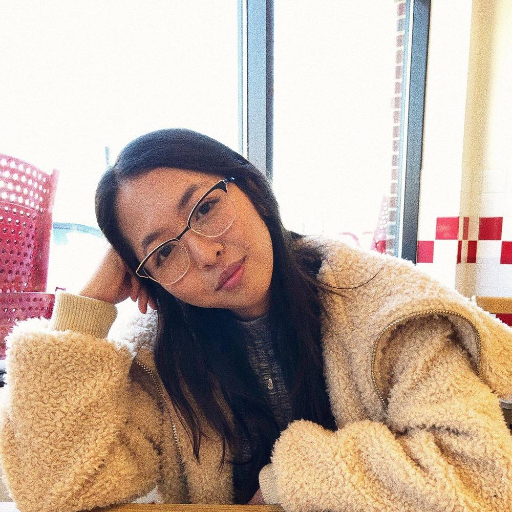 Meet your Posher, Nhu